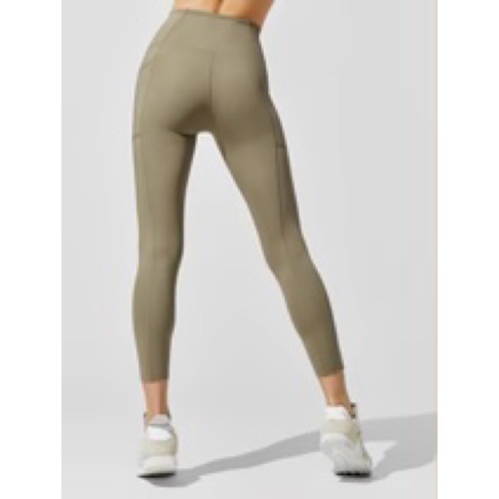 Carbon38 Utility Green Cloud Compression High Ris… - image 3